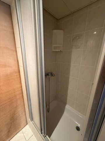 Beautiful apartment with garden - Photo 3