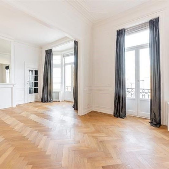 Tout savoir sur cet appartement à Etterbeek, à Etterbeek - Foto 1