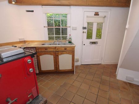 1 bedroom end of terrace house to rent - Photo 3