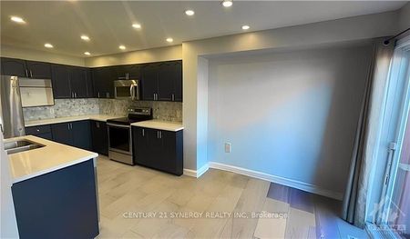 For Lease - 13 BARNSTONE Drive, Barrhaven, Ontario - Photo 4