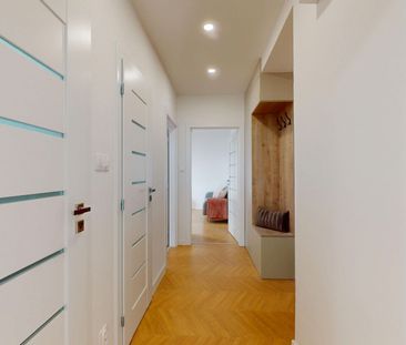 BA/Širšie centrum- Prenájom komplet prerobeného 3 izbového bytu - Photo 2