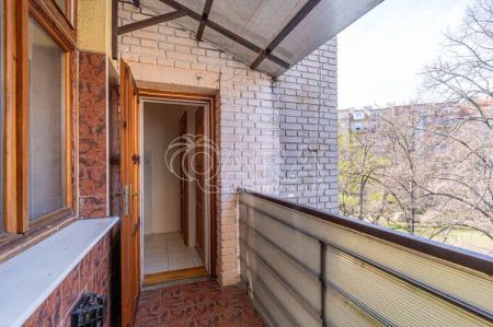 Pronájem bytu 2+kk s balkonem, Táborská, Praha Nusle. - Photo 2