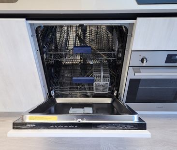 For Lease - 35 Parliament Street Unit# 1610, Toronto, Ontario - Photo 3