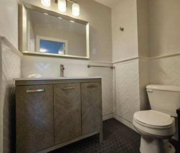 For Lease - 18 Fraserwood Avenue Unit# 5, Toronto, Ontario - Photo 1