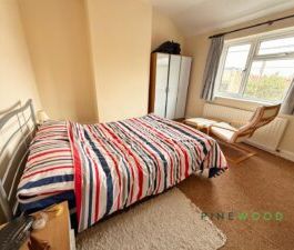 2 BEDROOM House - Semi-Detached - Photo 5