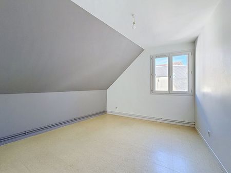 Location Appartement 4 pièces 73m² SOTTEVILLE LES ROUEN 76300 - Photo 5