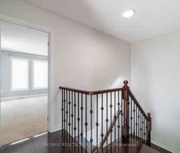 For Lease - 2 Yang Street, Richmond Hill, Ontario - Photo 5