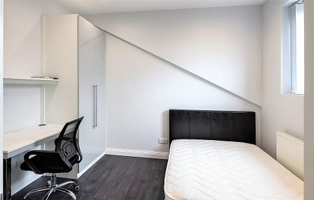 5 bedroom terraced house to rent - Photo 5