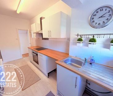 3 bedroom terraced house to rent - Photo 6