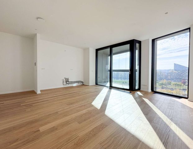 Wohnen im HPQ Residential Tower: 2-Zimmer-Wohnung mit Süd-Loggia und Mainblick - Foto 1