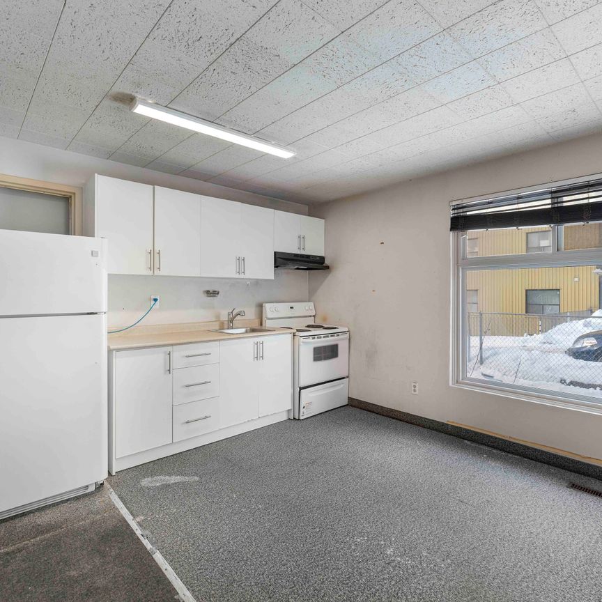 For Lease - 1641 Victoria Park Avenue Unit# 4, Toronto, Ontario - Photo 1