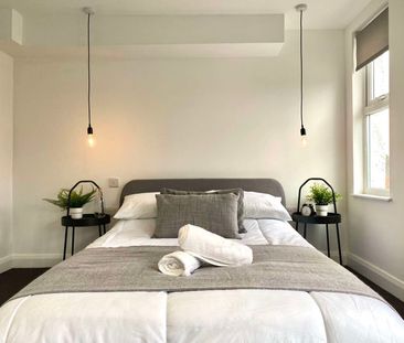 Amington Road Unit 5 - Photo 5