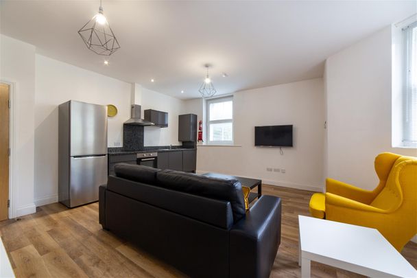 2 bed apartment to rent in Osborne Terrace, Newcastle Upon Tyne, NE2 - Photo 1