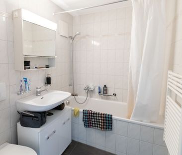 schöne 2.5 Zimmer-Wohnung im Grünen - Foto 5