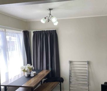 Wainuiomata Living - Photo 2