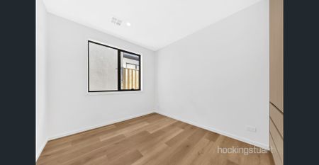 Beautiful Brand New Family Home in Pepper Corn Estate - Photo 5