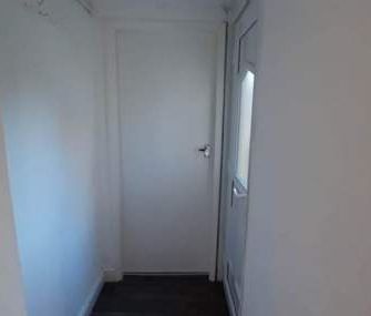 2 bedroom property to rent in Grimsby - Photo 3