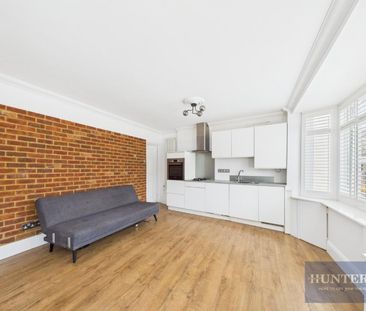 1 bedroom Flat To Let - Photo 5