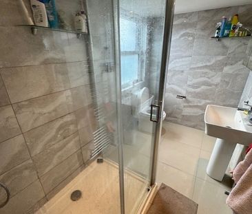 Room in a Shared House, London, SW16 - Photo 6