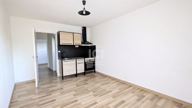 Location Appartement 2 pièces 31m² - Photo 1
