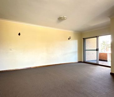 IMMACULATE APARTMENT OFFERING SPACE & SERENITY! - Photo 6