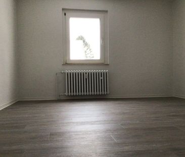 Gemütliche 2 Zimmer Wohnung mit Wohnküche und Balkon - Foto 1