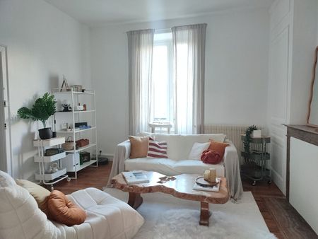 Location Appartement 3 pièces 69m² - Photo 3