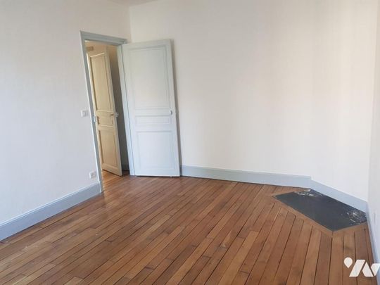 EPERNAY - F3 CENTRE-VILLE - Photo 1