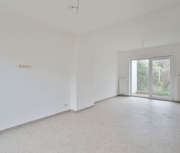 Huis met 3 slaapkamers en tuin te huur in Ukkel - Photo 1
