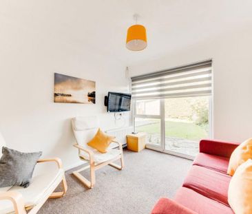 4 bedroom house to rent - Photo 2