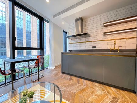 Switch House West, Circus Road West, Battersea Power Station, SW11 8BD - Photo 4