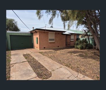 37 Hannemann Drive, Whyalla Jenkins, SA 5609 - Photo 2