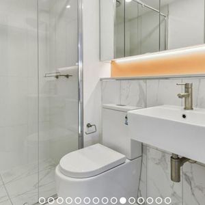 West Melbourne - Photo 3