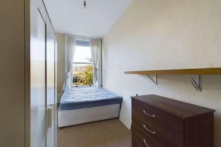 Jesmond, Newcastle Upon Tyne, NE2 - Photo 4