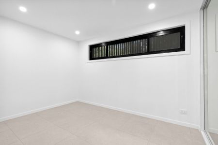 15a Cavan Road, Killarney Heights NSW 2087 - Apartment For Rent | Domain - Photo 2