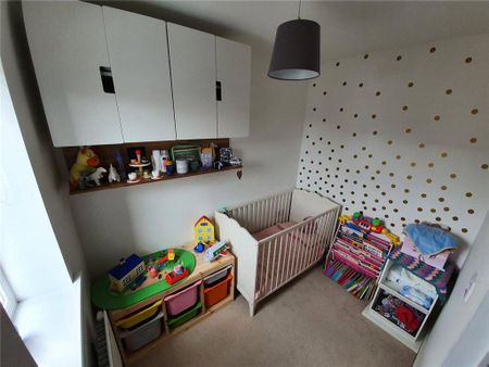 3 bedroom terraced house to rent - Photo 3