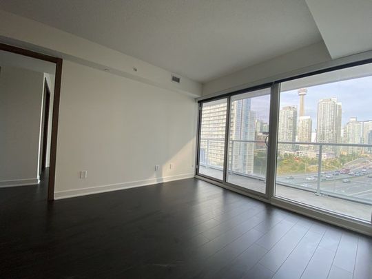 For Lease - 17 Bathurst Street Unit# 1011, Toronto, Ontario - Photo 1