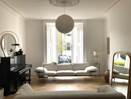 2 Bed Flat, Mount Ararat Road, TW10 - Photo 3