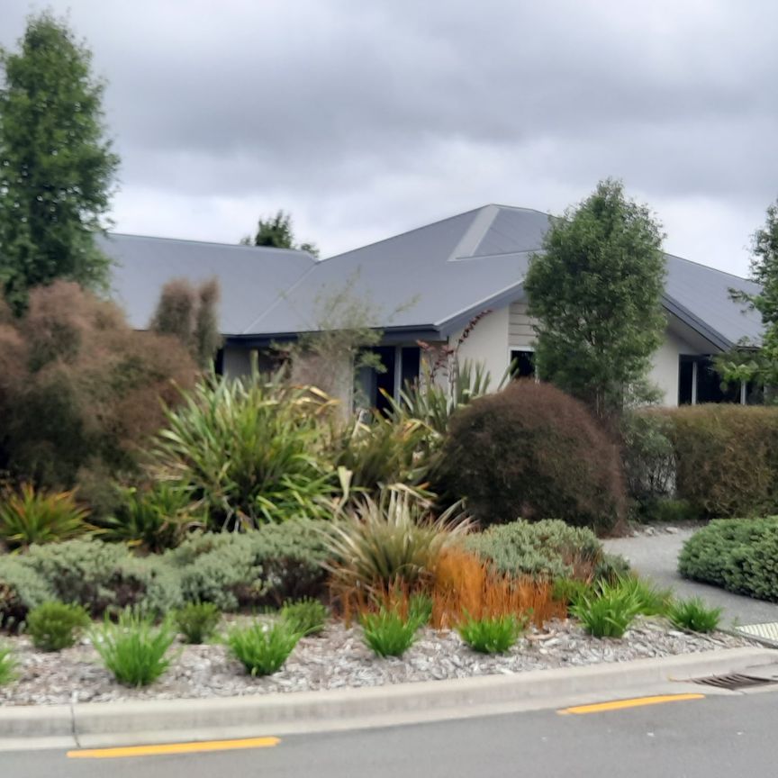 Marshland, 4 bedrooms - Photo 1