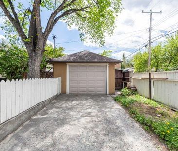 231 9A Street NE – BRIDGELAND – Single Family Home - Photo 5