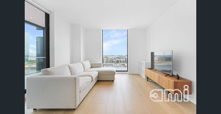 Fantastic harbour view 2 Bed 2 Bath 1 Car-park - Photo 5