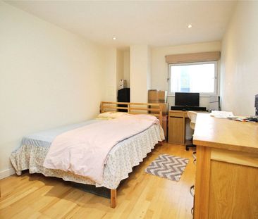 apartment to rent Lower Twelfth Street, Milton Keynes, Buckinghamsh... - Photo 4
