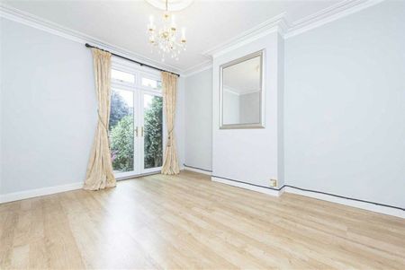 Lower Richmond Road, East Sheen, SW14 - Photo 2