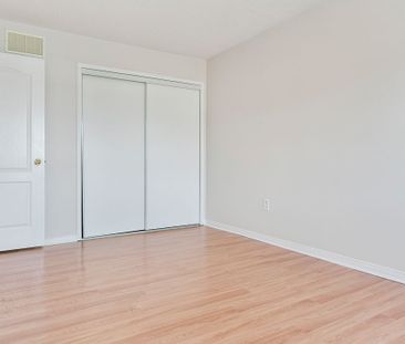 For Lease - 4832 Capri Crescent, Burlington, Ontario - Photo 5
