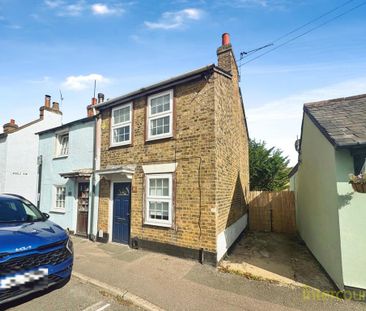 2 bedroom end of terrace house to rent - Photo 3