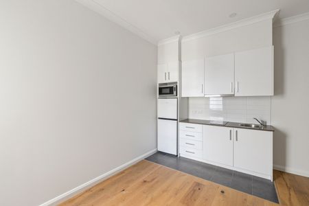 5/130 Campbell Parade, Bondi Beach NSW 2026 - Apartment For Rent | Domain - Photo 3