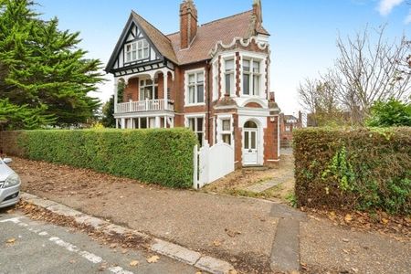 Cliff Avenue, Cromer - Photo 4