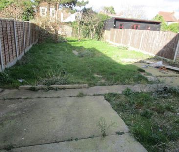 3 bedroom detached bungalow to rent - Photo 5