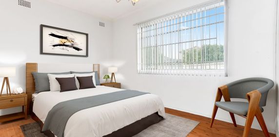 SPACIOUS UNIT IN PRIME LOCATION! - Open For Inspection On Wednesday 8th October At 4:45pm - Photo 2