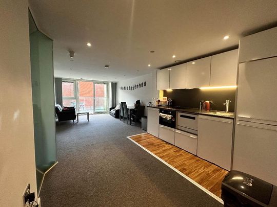 2 bedroom apartment to rent - Photo 1